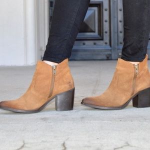 New Steve Madden Pierce Booties